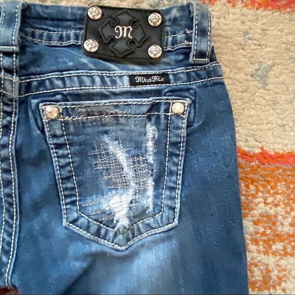 Miss Me Rhinestone Bootcut Jeans - Picture 7 of 12